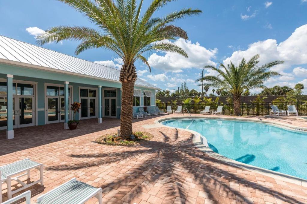 Dolphins Vacation Rental Merritt Island Buitenkant foto